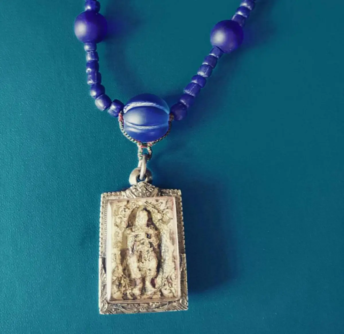 เชื่อได้..ทำตามนี้ดีแน่นอน "ห้อยพระให้ถูกโฉลก" เกิดวันไหน ห้อยพระอะไร เสริมบารมี ชีวิตรุ่งเรือง ไม่มีอับจน..