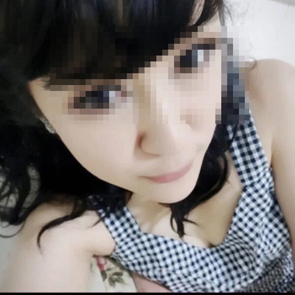 ล่าตัวด่วนๆ สองผัวเมียตระเวนลักทรัพย์กว่า 15 ปี ตร.บุกค้นบ้านเจอของกลางอื้อ ใช้ชีวิตหรูตบตา