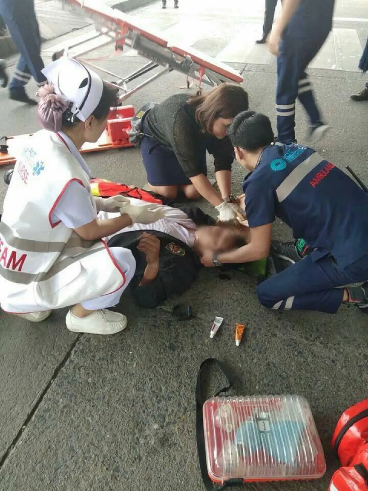 ป้าเเก่เเล้ว ยกโทษให้ป้าเถอะ ดูชัดๆโฉมหน้า"ป้ามหาภัย"ป่วนสนามบินเชียงใหม่ หัวร้อน สติหลุด ชนเเหลกหวิดฆ่าคน งานนี้จะหงายการ์ด เเก้ตัวอะไรดี??