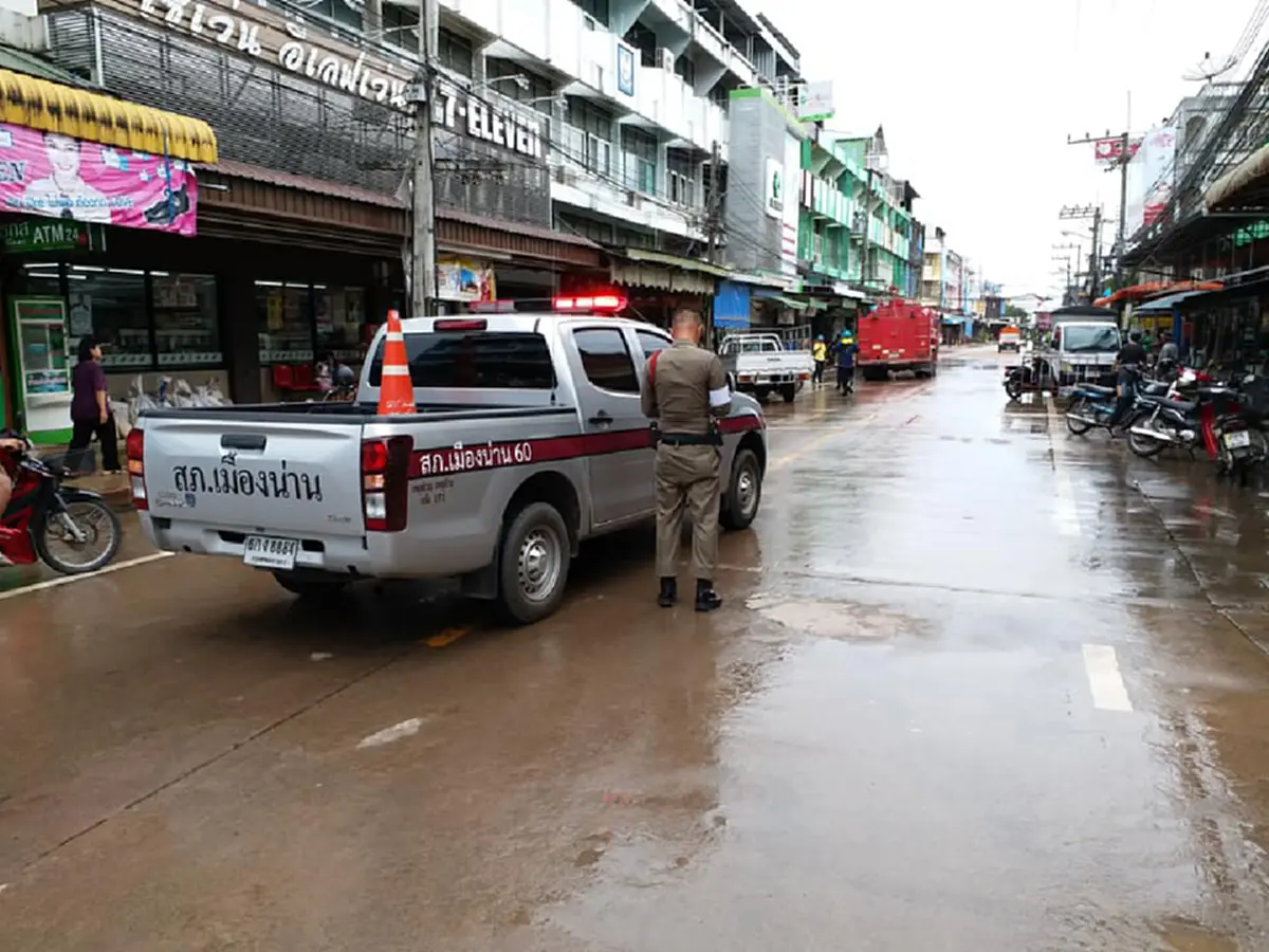 ล่าสุด! เกาะติดสถานการณ์"น้ำท่วมจ.น่าน" ผู้ว่าฯสั่งการเร่งด่วน!