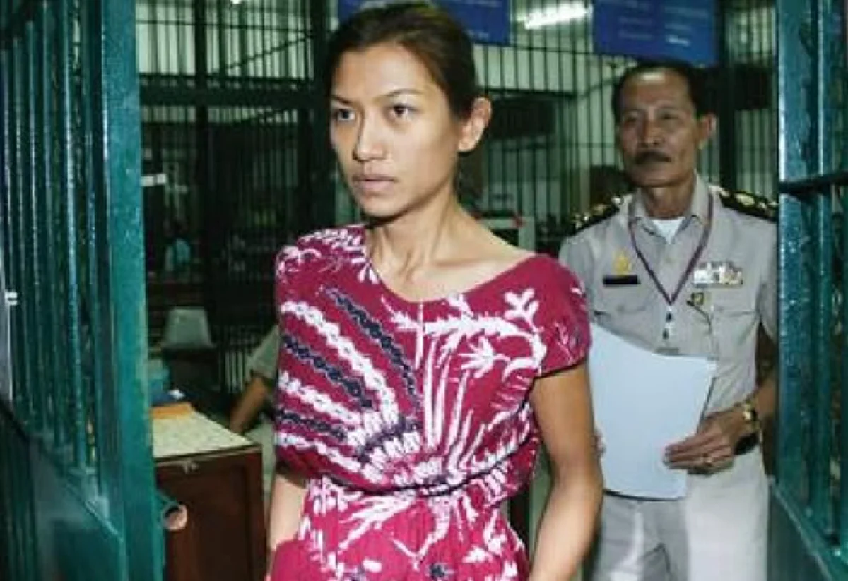 สะเทือนใจสุด ๆ !! "ป๋าต๊อบ ปฏิญญา" เล่าทั้งน้ำตา วินาทียู่ยี่ลาลูกไปเข้าคุก บอกว่าจะกลับมาหา เเต่แล้วก็เป็นได้แค่การรอคอย...???  (คลิป)