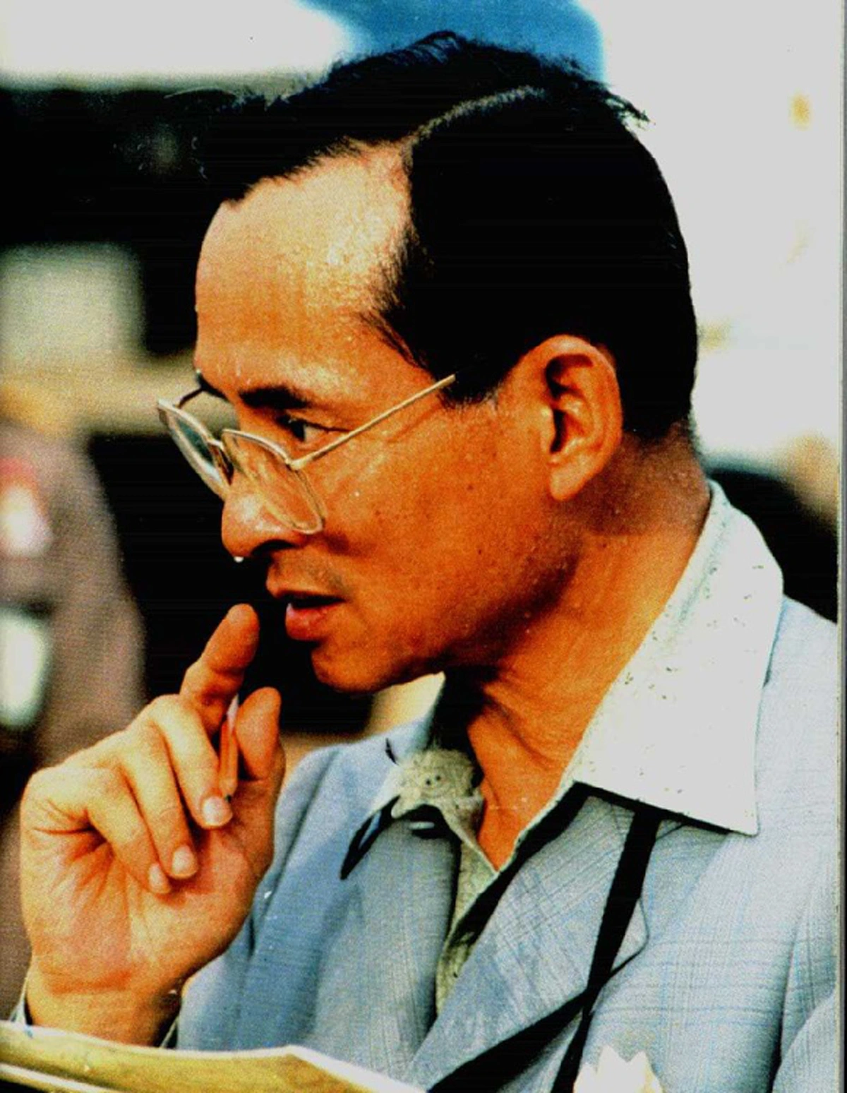 ย้อนฟังพระสุรเสียงในหลวงร.9 ให้สัมภาษณ์บีบีซีไทยถึงเรื่องของความเป็นกษัตริย์และพระราชภาระที่มีต่อพสกนิกรชาวไทยน้ำตาไหลทั้งแผ่นดิน (คลิป)