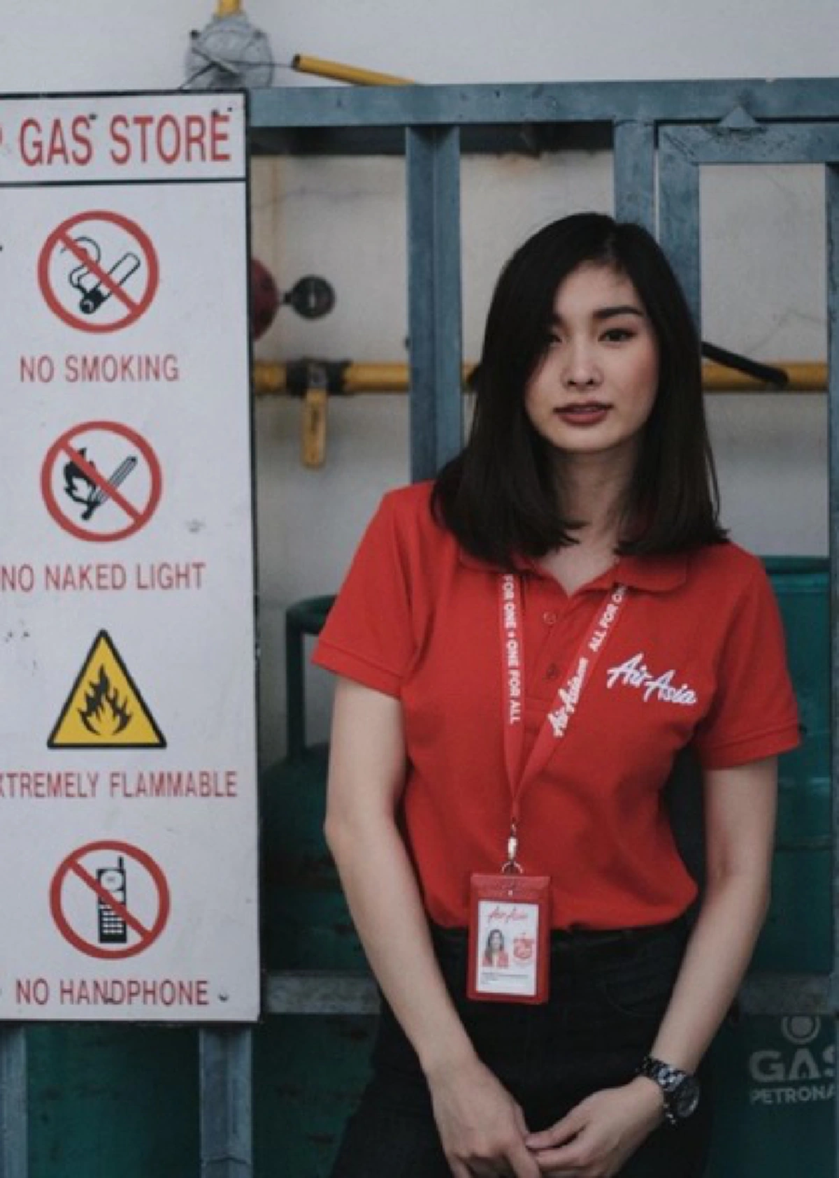 ติดปีกสำเร็จ!!! "มด ณปภัช" สุดภูมิใจ หลังเป็นเทรนนิ่งอยู่นาน ล่าสุดบินไฟท์เเรก ทำหน้าที่แอร์โฮสเตส!!!