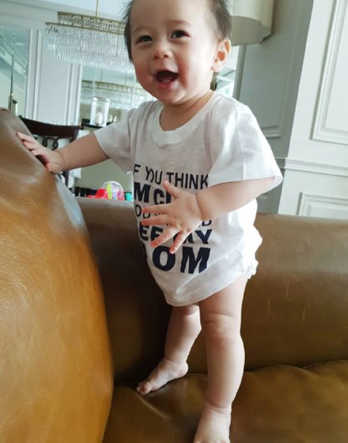 มันก็จะฟินๆหน่อย!!! ส่องความน่ารัก " สายฟ้า-พายุ " เท้าแตะพื้นครั้งแรกในชีวิต งานนี้บอกเลยแฮปปี้สุดๆ! (ชมคลิป)