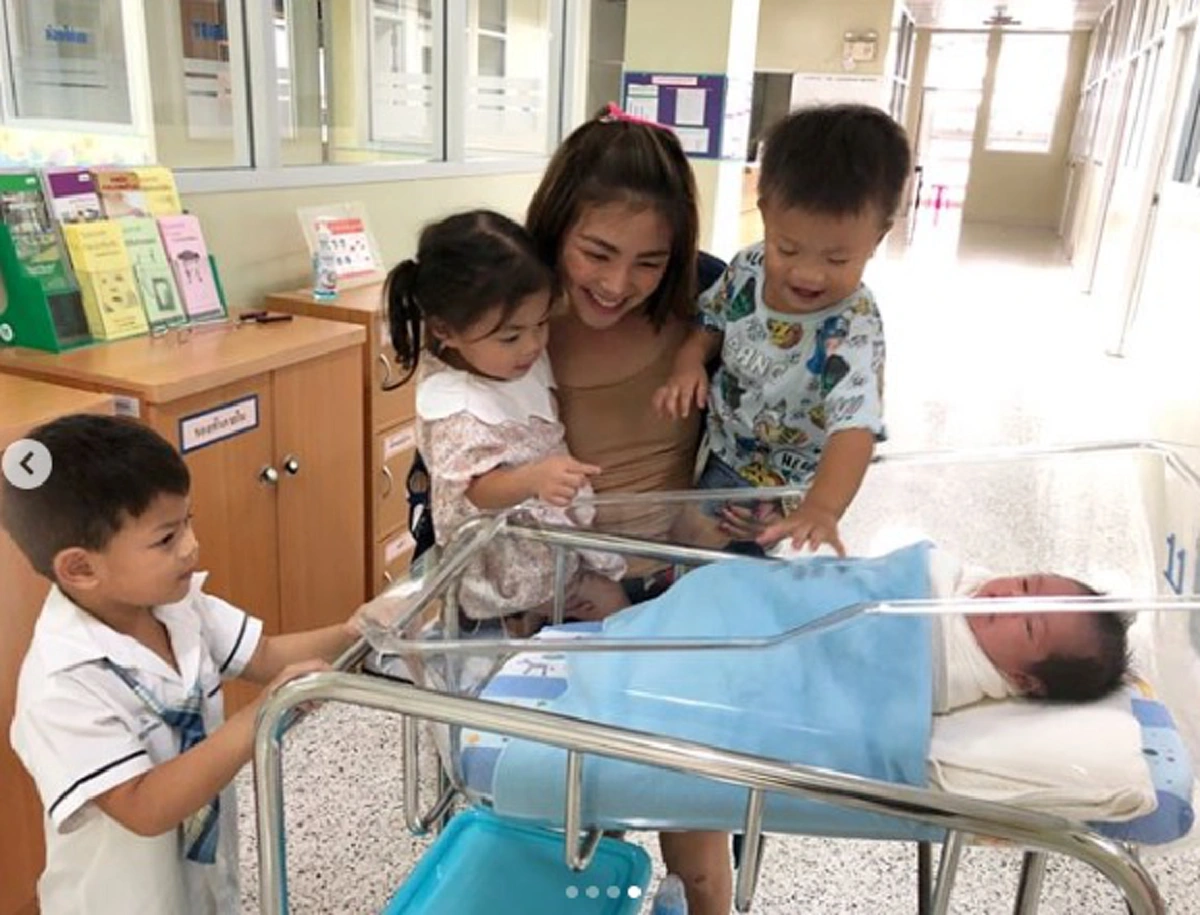 วินาที 3 ยอดกุมาร เจอหน้าน้องศรัณย์ครั้งเเรก เด็กๆตื่นเต้นกันใหญ่ ขอมาม๊าฮารุเอากลับบ้านวันนี้เลย (คลิป)