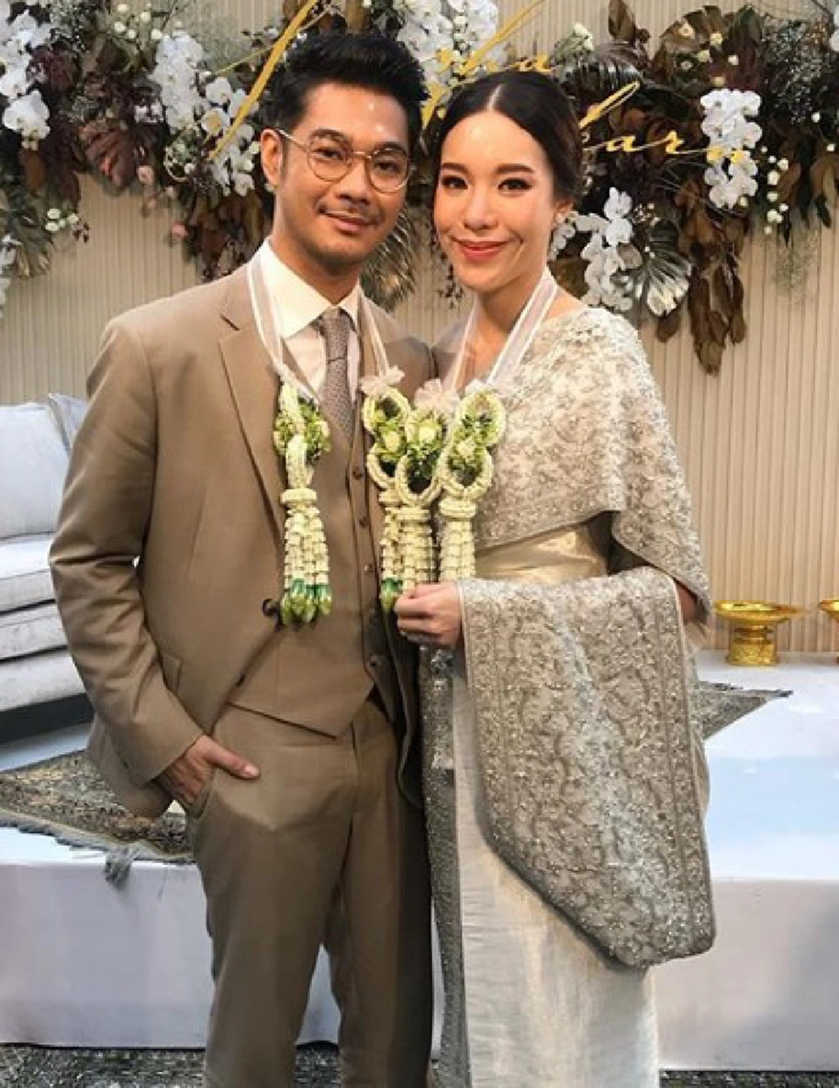 ลีลาเจ้าบ่าว "เนม เก็ตสึโนวา" เต้นคุกกี้เสี่ยงทาย ขอผ่านประตูเงินประตูทองไปหา "ป้อ สารชา" (คลิป)