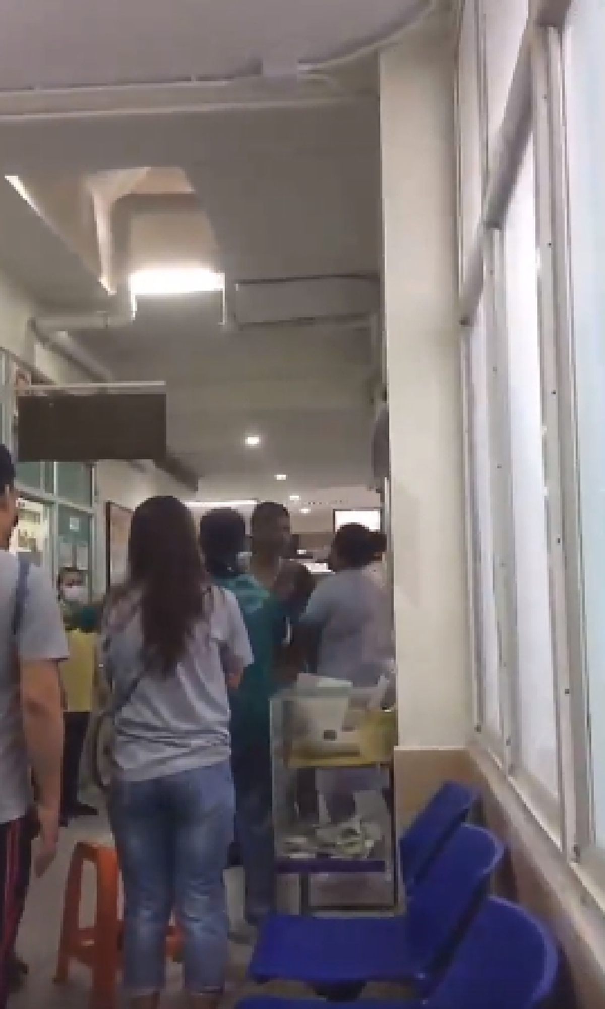 หนุ่มหัวร้อน ไม่พอใจพยาบาล