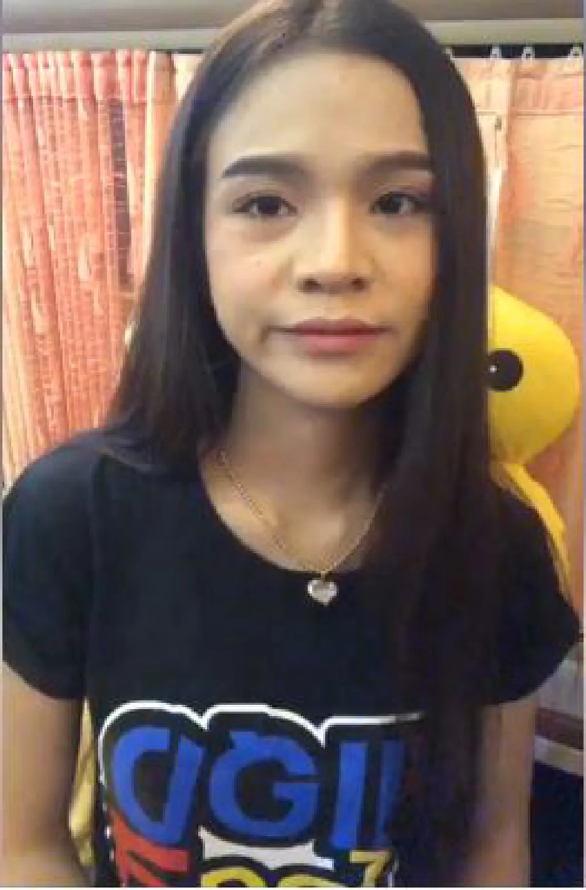 อาม ไลฟ์สด