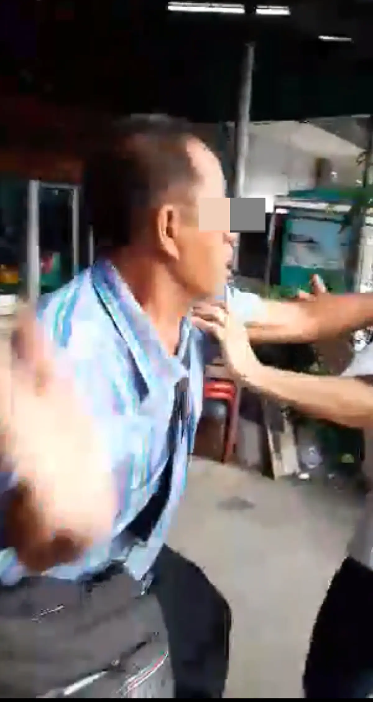 คุณลุงกำหนัด แอบส่องสาวเมียนมา พอโดนแจ้งความหัวร้อนเฉย