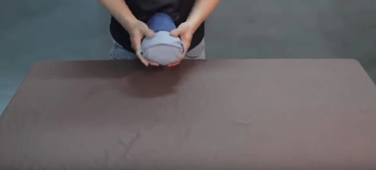 ง่ายมากๆพับผ้าใส่กระเป๋าเดินทาง ให้ประหยัดพื้นที่แถมเสื้อผ้าไม่มียับ ด้วยขั้นตอนง่ายๆแต่ได้ผลสุดๆ(คลิป)