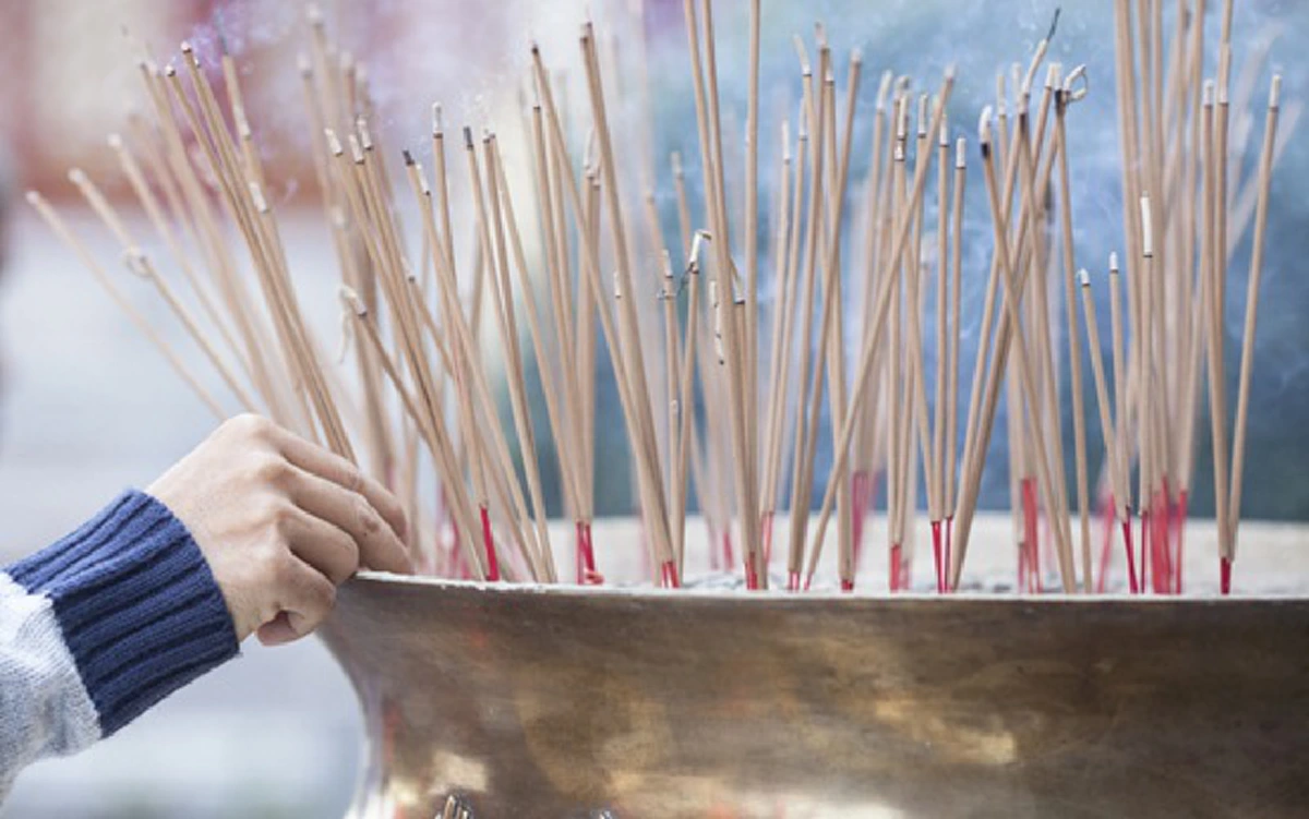  จุดธูป 36 ดอก