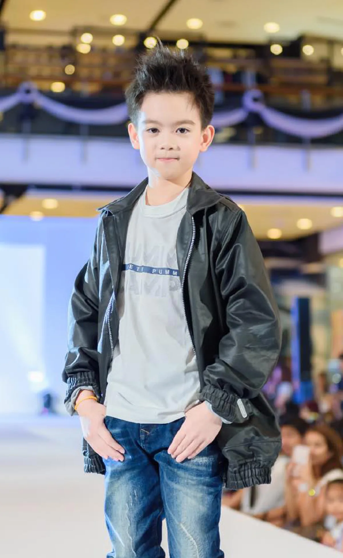 ปู่คาใจ หนูจัดให้  "เก๋ พิชชภา" เคลื่อนไหว พร้อมตรวจดีเอ็นเอ"น้องเเอร์บัส" หลัง"ปู่เเรม"บอกหน้าไม่คล้าย"โอ วรุฒ"?!! (คลิป)