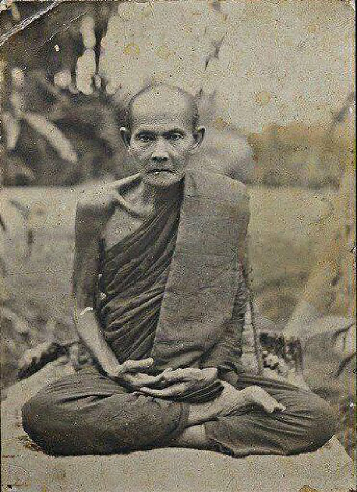ความลับ...ที่ถูกเปิดเผย !!! "หลวงปู่มั่น" เกิดมาพร้อม "บุคลิกพิเศษ" !!! ที่ทำให้ท่านกลายเป็น "สาวกที่สมบูรณ์แบบ" ของพระพุทธเจ้า !!!