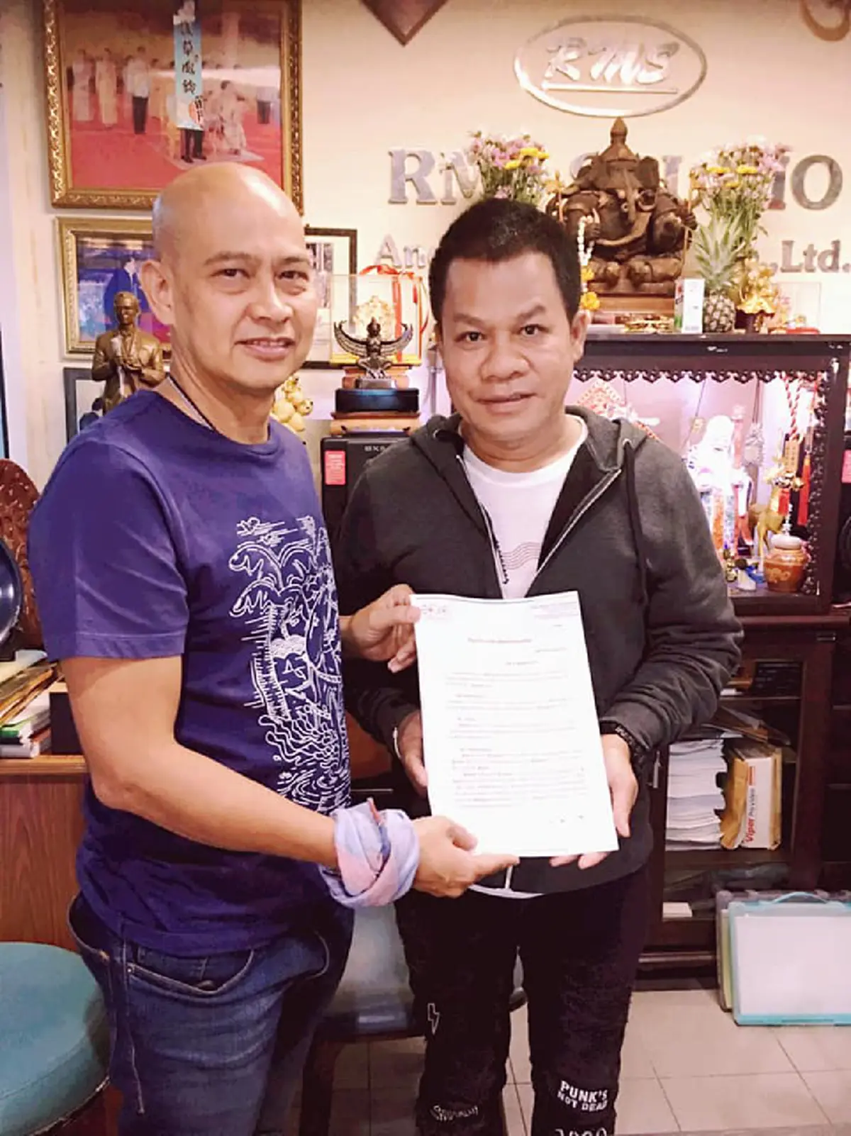 ผมโชคดีเหลือเกิน "ยิ่งยง ยอดบัวงาม" เล่าซึ้งคำนายห้างเจ้าของค่าย มอบลิขสิทธิ์เพลงไปร้องหากินฟรีตลอดชีพได้