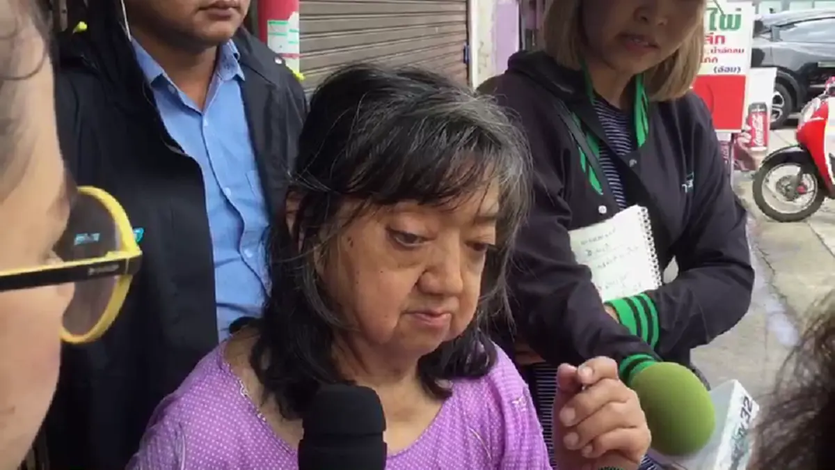 พลังโซเชียลล้วนๆ จนท.เขตฯเจรจาป้าเลี้ยงนกพิราบฝูงใหญ่ เตือนหยุดให้อาหาร ทำเพื่อบ้านเดือดร้อนเสี่ยงเจอโทษคุก