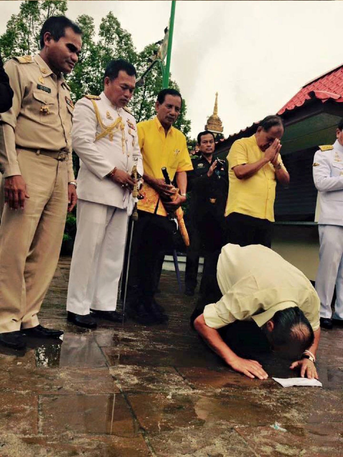 เผยประวัติมหาเศรษฐีผู้ใจบุญ “จิมมี่ ชวาลา” ไม่ใช่แค่ว่าบริจาคช่วยตูน แต่ชายผู้นี้เคยทำบุญครั้งใหญ่มาแล้ว