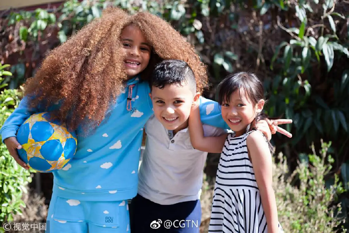 ดังเพราะทรงผม! หนุ่มน้อยชาวอังกฤษกับผมหยิกฟูที่เป็นเอกลักษณ์ มีผู้ติดตามบน IG กว่า 200,000 คน