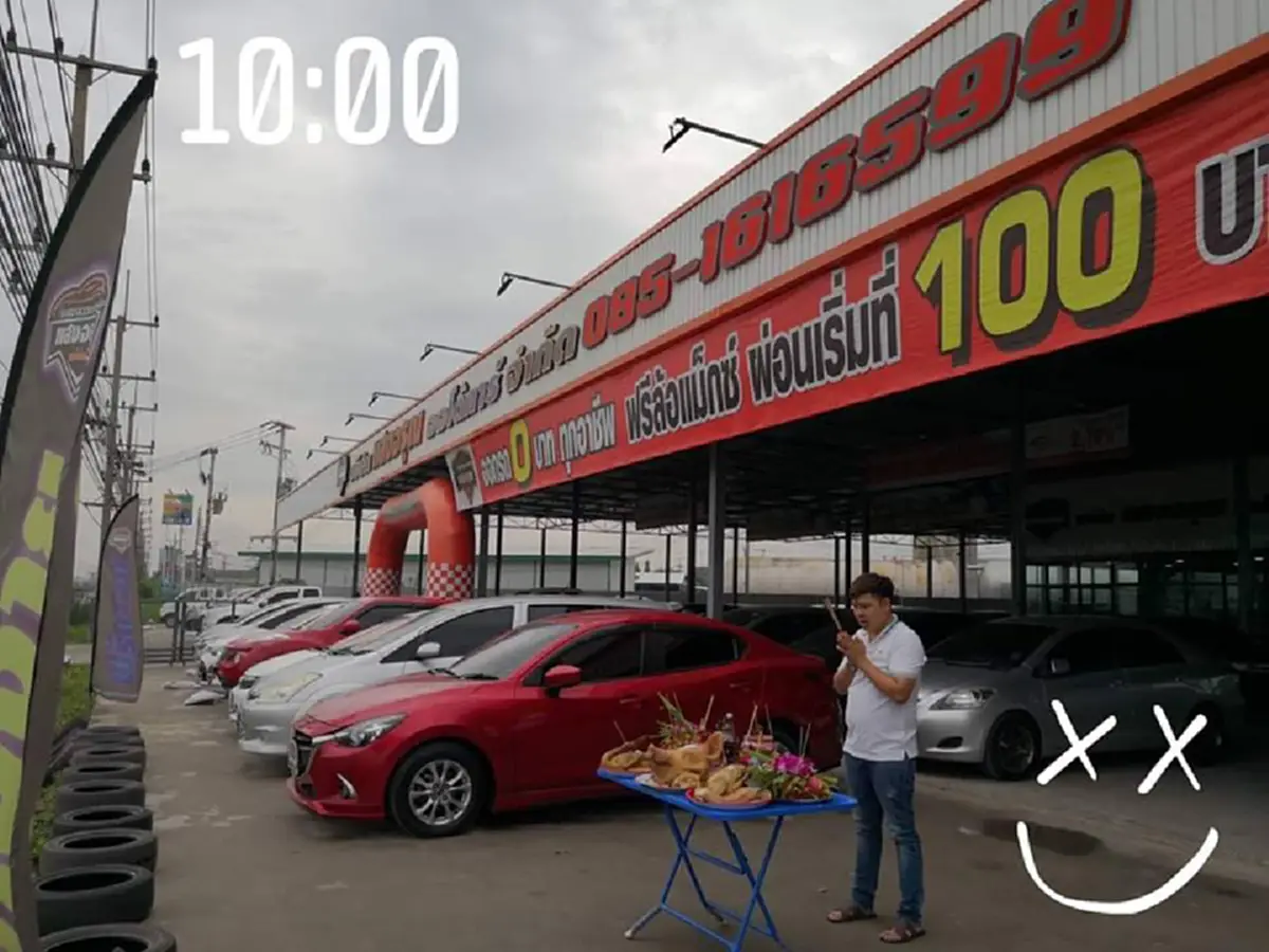 นี่แหละคนจริง "เสี่ยเต็นท์รถ" เปิดใจตามหาหนุ่มสู้ชีวิต ขี่จยย.พ่วงข้าง อยากช่วยแม้ไม่เคยรู้จักมาก่อน เผยแต่ละปีทำบุญเป็นแสนๆ