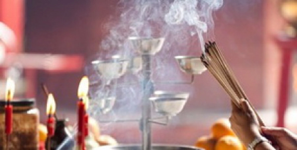 ไม่เชื่ออย่าลบหลู่!! วิธีแก้กรรม "หนี้สิน-เงินทองไม่พอใช้" แบบง่ายๆ ทำได้ด้วยตัวคุณเอง!!