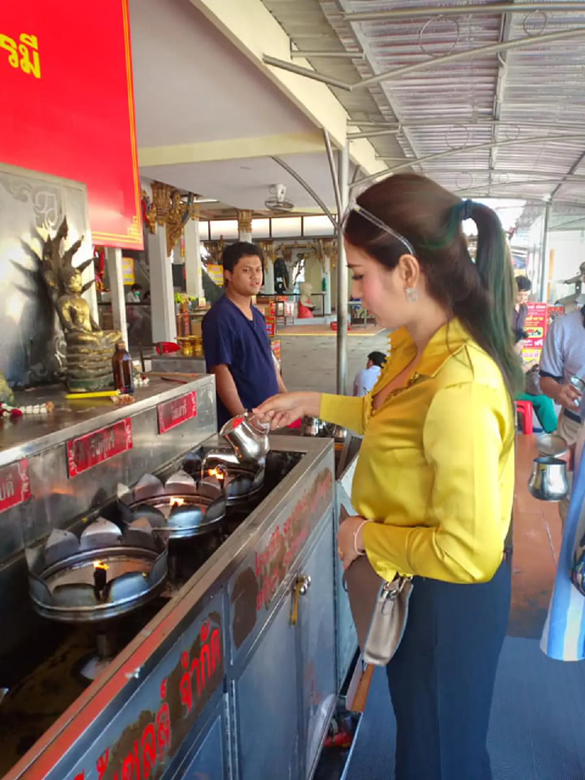 \"น้องแนท\" สาว 2คนสวย ไม่สนเงินยอมความ นำไปบริจาค \"โรงพยาบาลพระนครศรีอยุธยา\" กู้ศักดิ์ศรีคืน แม้กายจะเป็นหญิงแต่ใจเธอแมน!