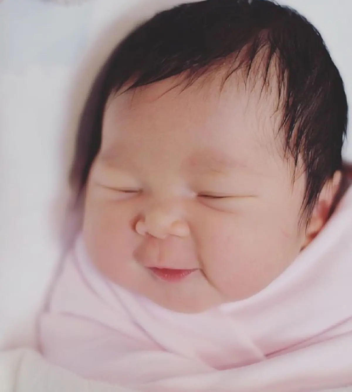 "ป๊อบ นิธิ" เปิดใจล่าสุด หลัง "เป้ย" คลอดน้องปาลิน ลั่นจะเริ่มต้นเส้นทางชีวิตใหม่ ขอลาออกงานราชการ