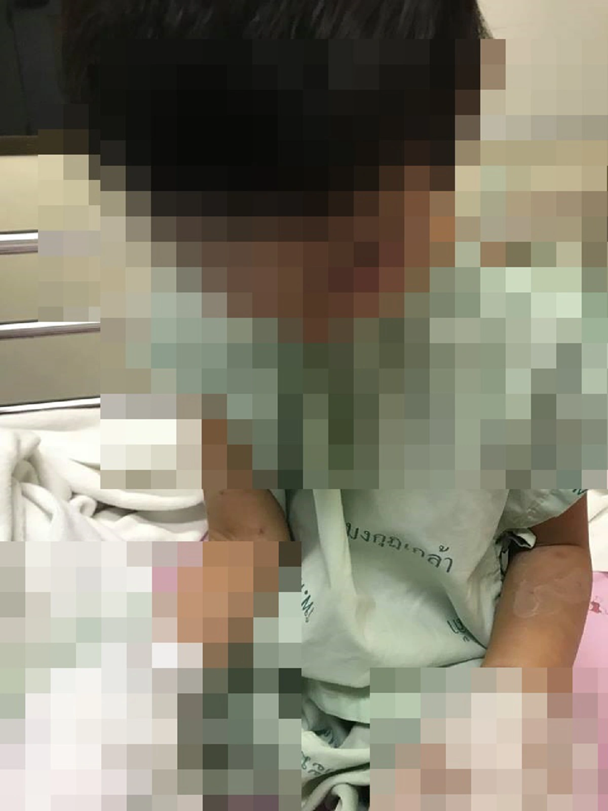 แม่ "น้องเอวา" ป่วยมะเร็ง โพสต์เศร้าลูกถามแม่จ๋า ทำไมไม่มาอยู่ใกล้ๆ เจ้าตัวร้องไห้ห่วงกลัวเอาเชื้อโรคไปติด