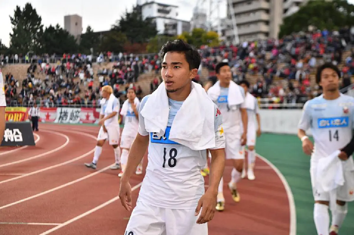 "ชนาธิป" ผงาดคว้าเอ็มวีพี สโมสร"ซัปโปโร"  มีชื่อ30คนสุดท้ายลุ้นยอดเเข้ง"เจลีก" ติดโผทีมยอดเยี่ยม