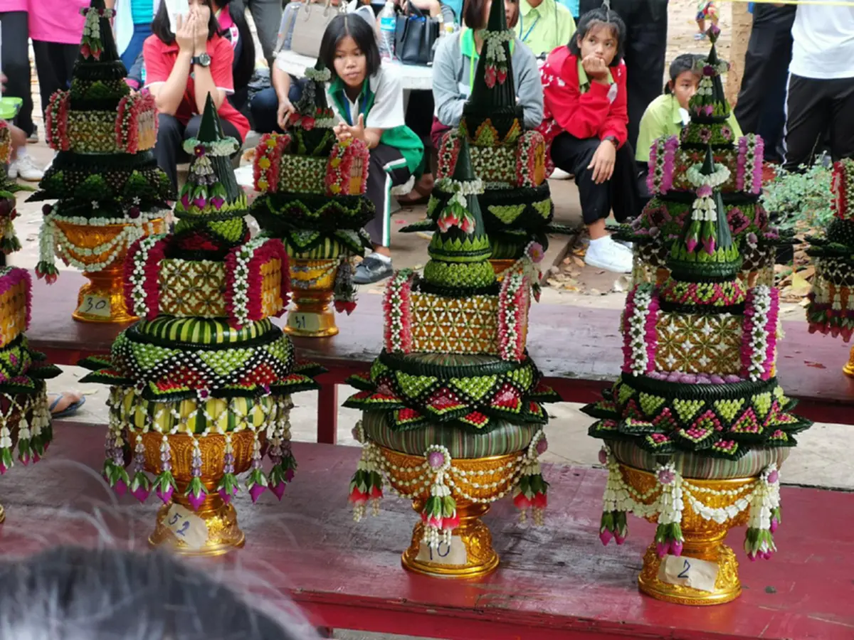 "กรรมการ"เด็ดขาดโปร่งใส โกงคือโกง พวก"ซุก" หวังรางวัลประกวดพานไหว้ครู