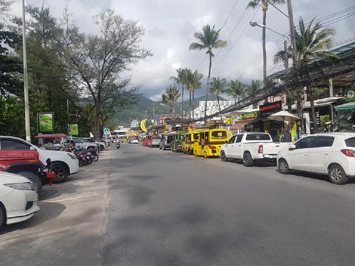 คนภูเก็ตโพสต์ตัดพ้อ การท่องเที่ยว ตกต่ำสุดในรอบ 10 ปี โรงแรมประกาศขายหลายแห่ง (ภาพ)
