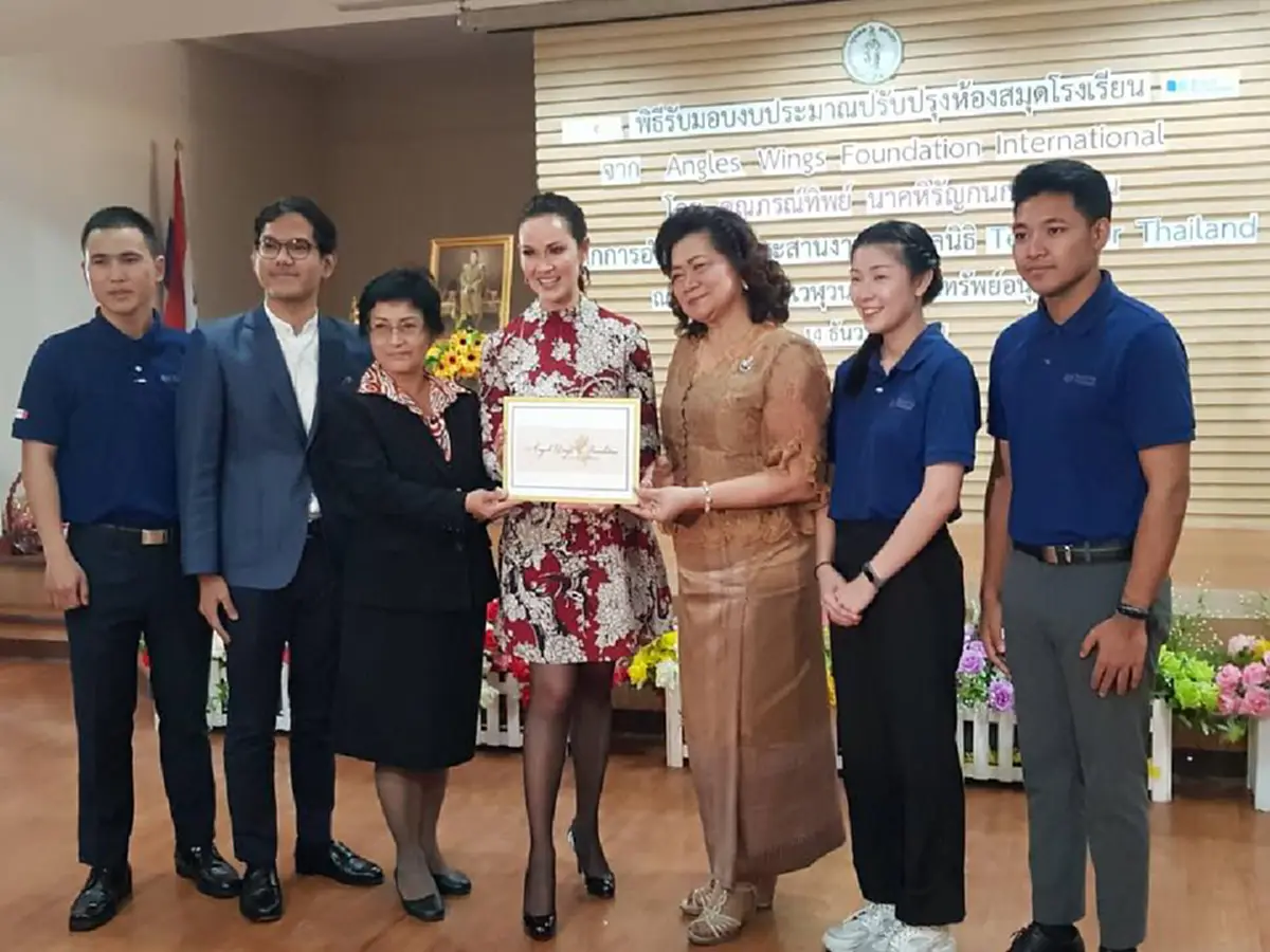 "พระองค์หญิงสิริวัณณวรีฯ ทรงมอบของขวัญให้ "ปุ๋ย ภรทิพย์" พร้อมจัดดินเนอร์ต้อนรับ ตอบแทนสร้างชื่อเสียงให้ประเทศไทย ร่วมเป็นกรรมการMU2018