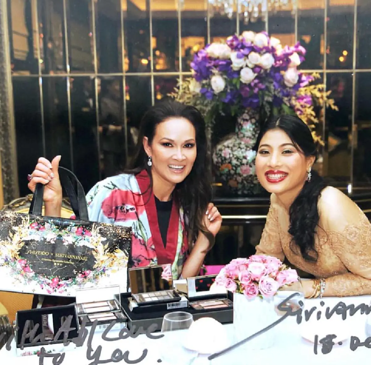 "พระองค์หญิงสิริวัณณวรีฯ ทรงมอบของขวัญให้ "ปุ๋ย ภรทิพย์" พร้อมจัดดินเนอร์ต้อนรับ ตอบแทนสร้างชื่อเสียงให้ประเทศไทย ร่วมเป็นกรรมการMU2018