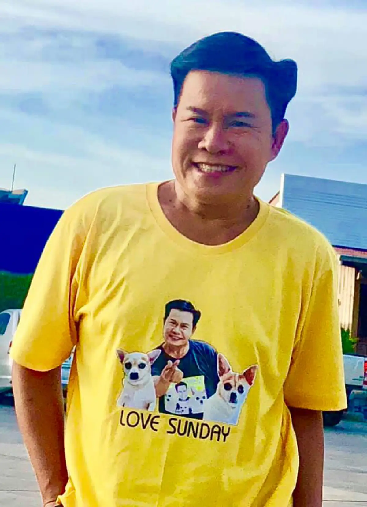 มนต์สิทธิ์ คำสร้อย โชว์ล็อตเตอรี่ งวดส่งท้ายปีเก่า ให้เเค่ 2-3 ตัวเน้นๆ