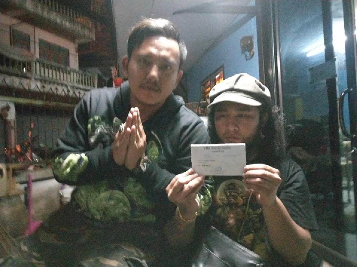 โซเชียลลุกฮือร่วมบริจาคเงิน "คุณพ่อ"สู้คดีทำร้ายแก๊งรุมโทรมลูกสาว นัดหมายรวมตัวให้กำลังใจ 23 ธ.ค.นี้