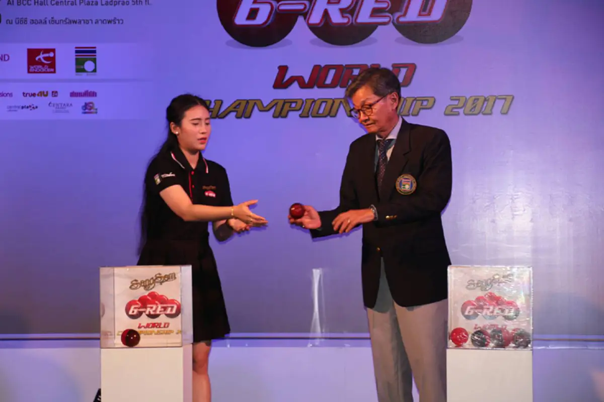 “ไอ้ลูกระเบิด” ติง จุ้น ฮุย นำทัพมืออาชีพโลก บู๊คิว 6 แดงโลก ร่วมกลุ่ม “หมู ปากน้ำ” พร้อมเพิ่มเงินรางวัล 10 ล้านบาท