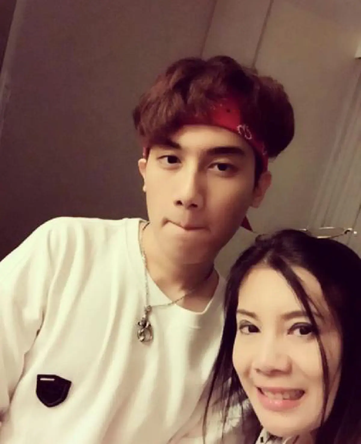 เรียนมาหมดไปหลายสิบล้าน จะให้ไปทำงานออฟฟิตคงแย่มาก!! "กานต์ วิภากร" เผยธุรกิจที่กำลังสร้างให้ลูกชาย! หลัง น้องเสือ ลูกคนโตใกล้จบนอก ไม่รวยจร