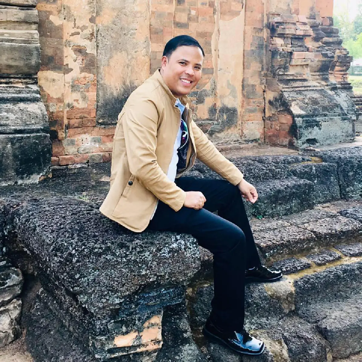"ศรีวราห์" เผยรู้ตัวแล้ว คนบุกหน้าบ้าน "อดีตตำรวจดัง"