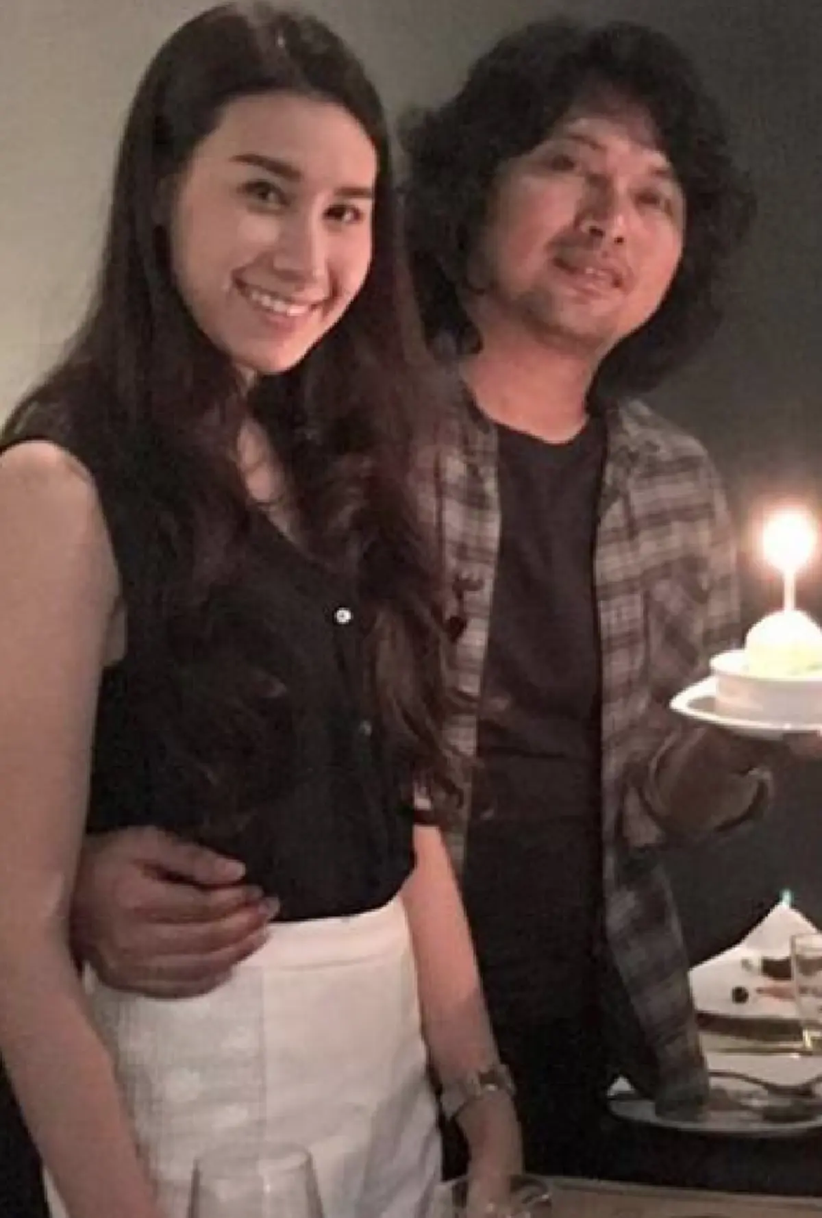 "แซนวิช ปภาดา" พูดถึง "เสก โลโซ" ไม่สะดวกส่งเสียค่าเลี้ยงดู "น้องลีออง" บอกลูกชายคนเดียวรับผิดชอบเองได้