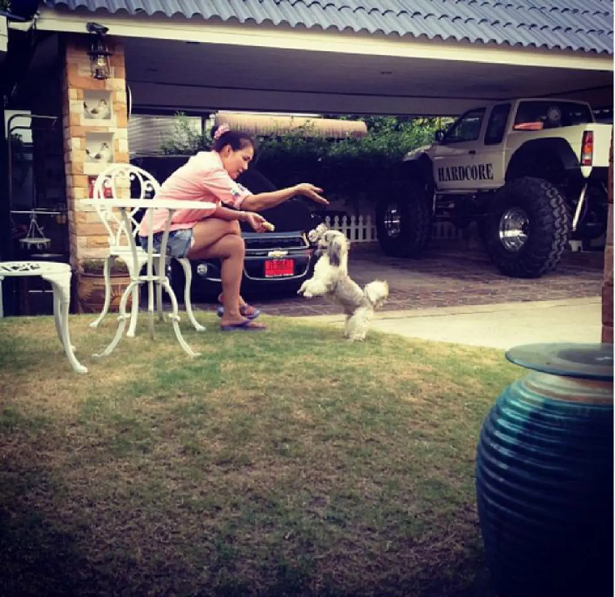 ***เปิดบ้านตลกซุปตาร์ &quot;โหน่ง ชะชะช่า&quot; แบบทุกซอกทุกมุม พร้อมเผยของสะสมสุดรัก !? (คลิป)