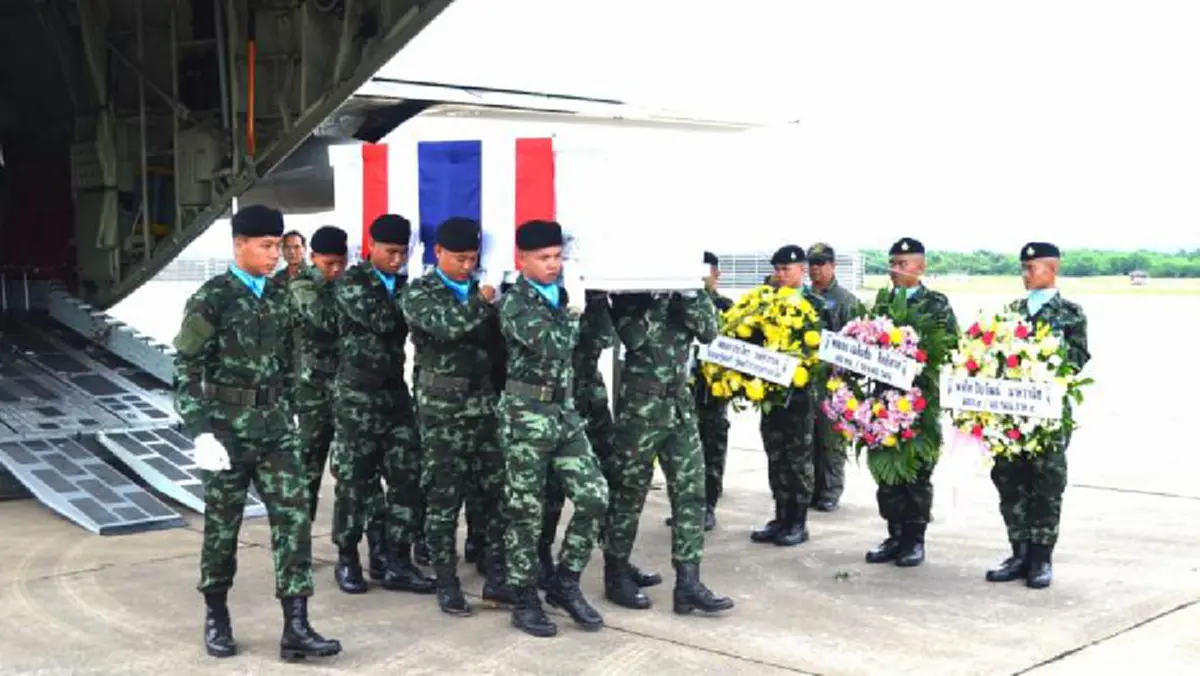 คุณพ่อจะมองอยู่บนฟ้า!! "น้องตังโอ๋"กับคำสัญญาที่ให้ไว้กับคุณพ่อ"ร้อยโท ธเนตร พุทโท"...ผมจะเป็นทหารเหมือนพ่อต้น..ภูมิใจที่พ่อเสียสละเพื่อชาติ
