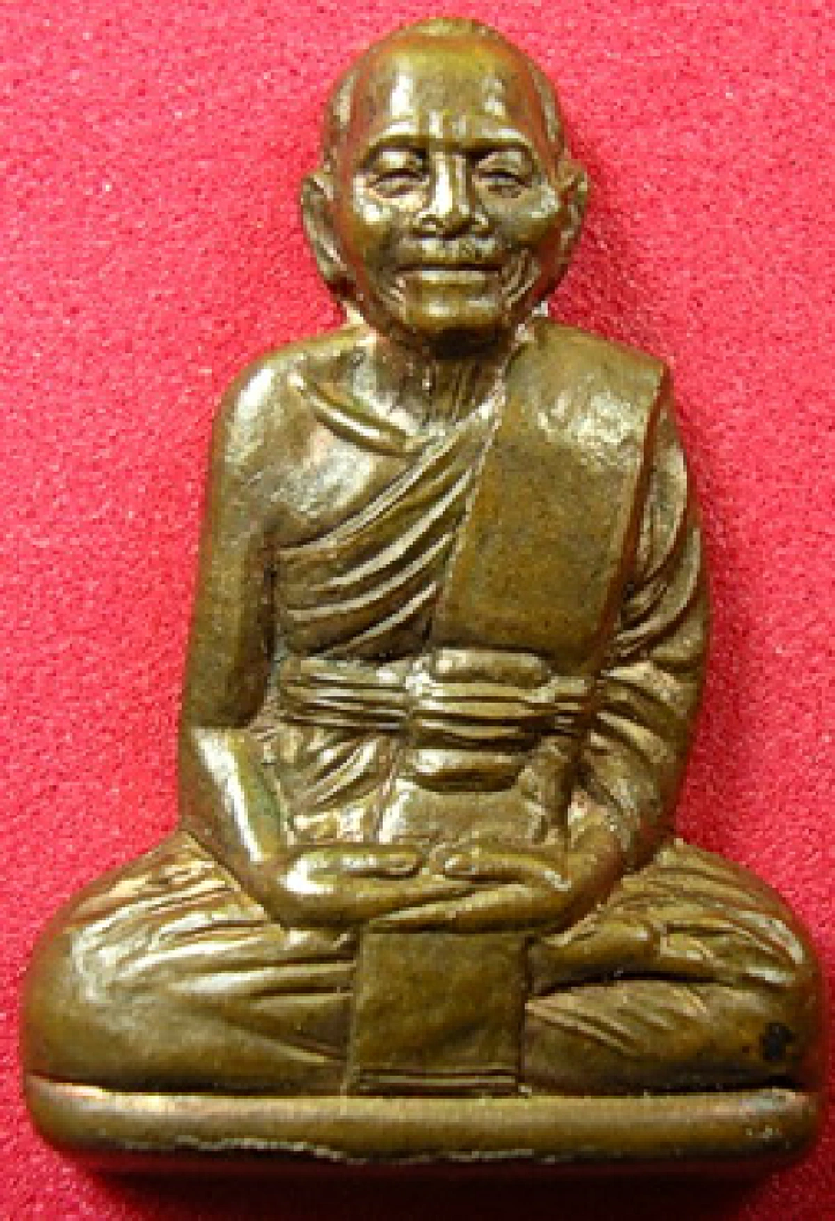 ๒ สิงหาคม ๒๕๒๓ น้อมรำลึกวันละสังขาร "หลวงพ่อวงษ์" ผู้เป็นศิษย์หลวงพ่อปาน เจ้าตำนานเสือโลหะเสกจนกระโดดได้..