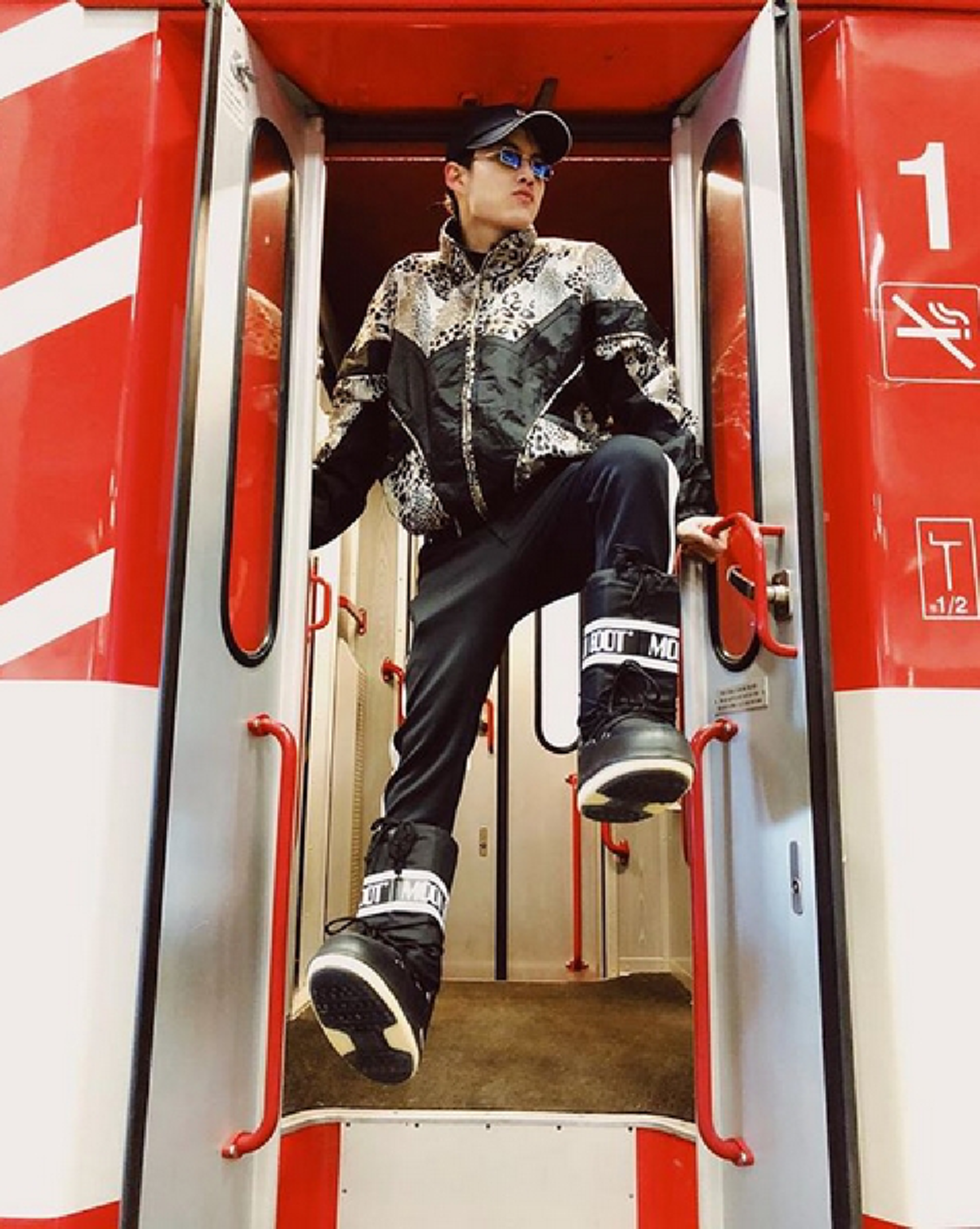 มาแล้วจ้าโพสต์แรกหนุ่ม "กอล์ฟ พิชญะ" หลังจากมีข่าวเลิกกับสาว "ขวัญ อุษามณี" แฟนคลับไปแห่ให้กำลังใจเพียบ แต่ไม่วายเจอคนติ งานนี้ขอถามกลับ