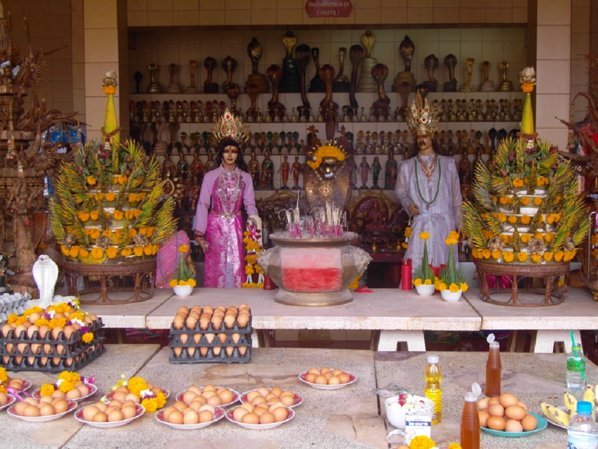 จะเสี่ยงโชคทั้งที!!! ต้องมีความหวัง! ลองแวะไปยัง ๑๐ สถานที่ศักดิ์สิทธิ์เหล่านี้ดู อาจจะมีคำตอบ!!!