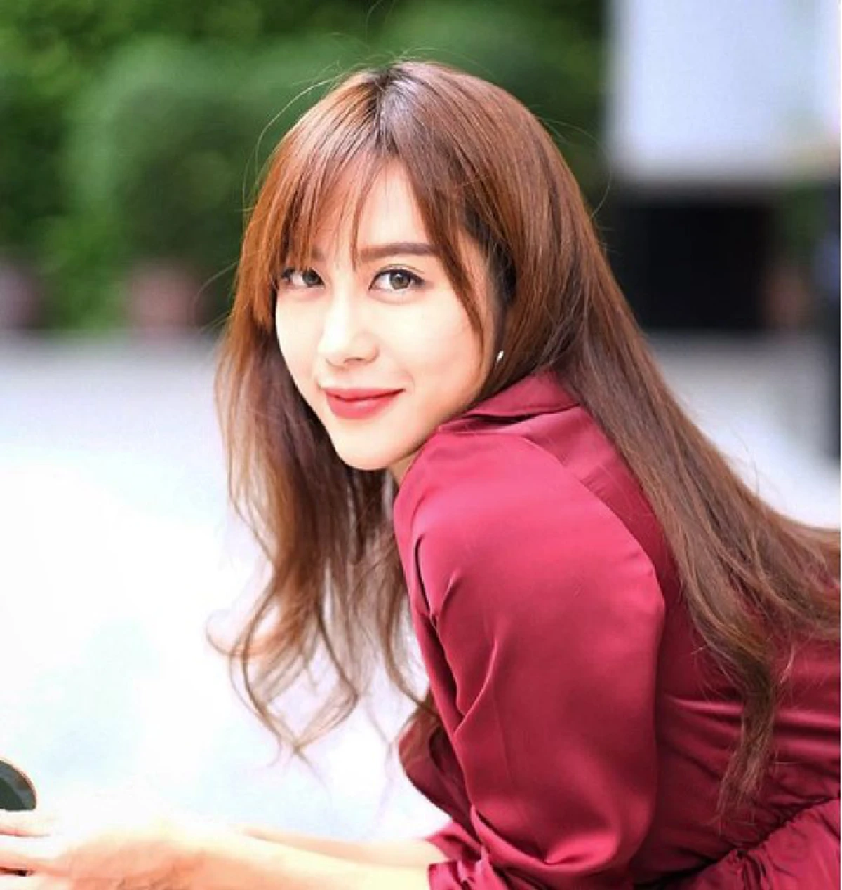 อื้อฉาวสะเทือนวงการ!!! ย้อนรอยอดีตชีวิตรัก "วีเจจ๋า" หลังถูกโยงข่าวลือแย่ง "สามี" ชาวบ้าน บอกเลยแต่ละคนดีกรีไม่ธรรมดา!! (ชมคลิป)