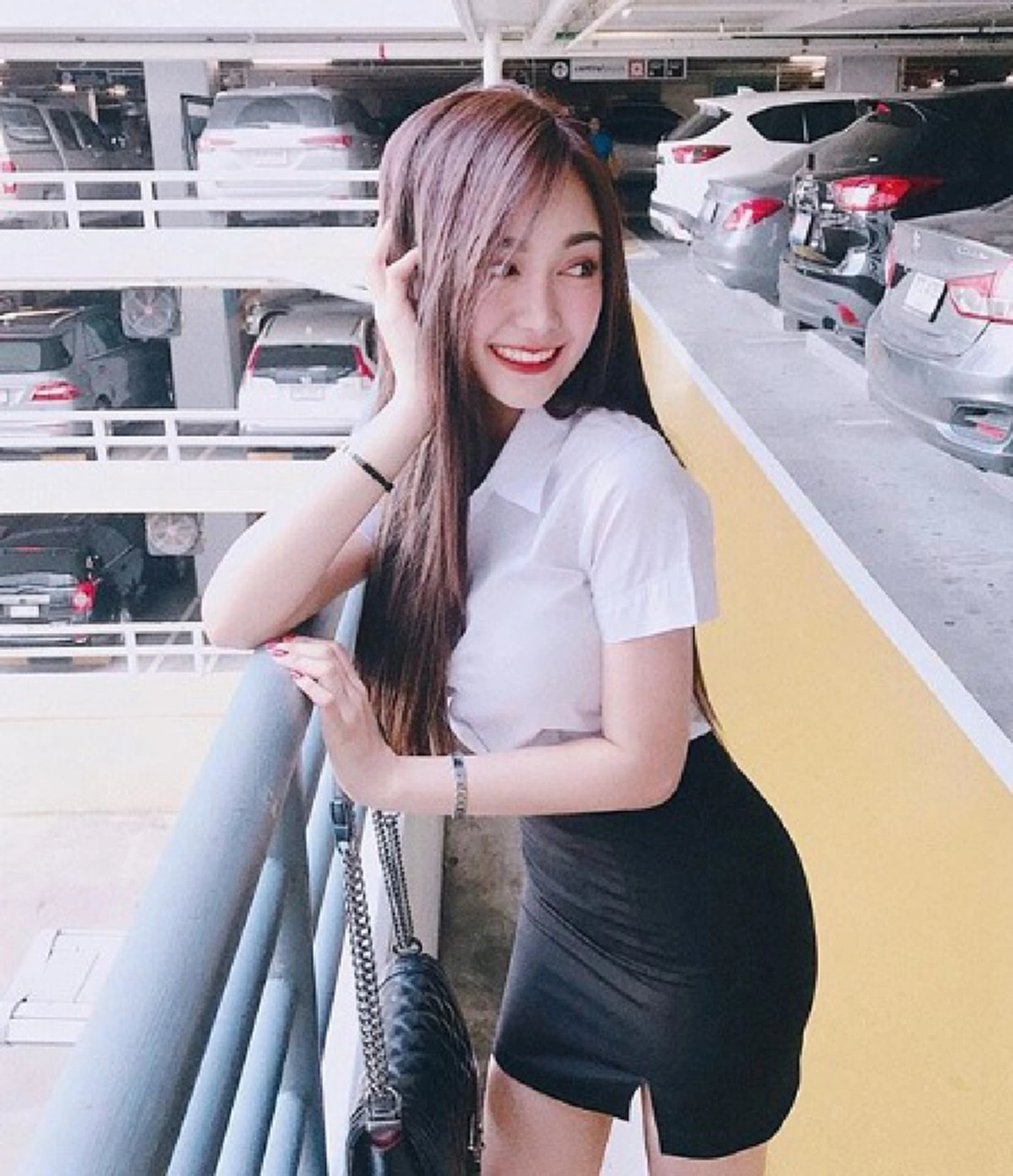 อาร์ เดอะสตาร์ เปิดตัวเป็นเเฟน  เอื้อย เน็ตไอดอล อายุห่างกัน15ปี