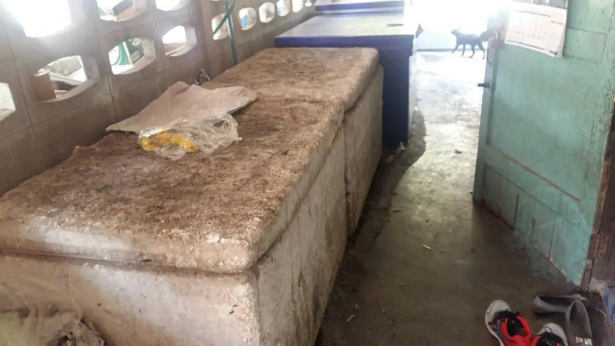 สาวขาขาดสู้ชีวิต ร้อยพวงมาลัยเลี้ยงลูก-สามีป่วยมะเร็งระยะสุดท้าย เผยปมชีวิตสุดเวทนาก่อนและหลังขาดขา 1คน สู้เพื่ออีกหลายชีวิตที่รอคอย (คลิป)