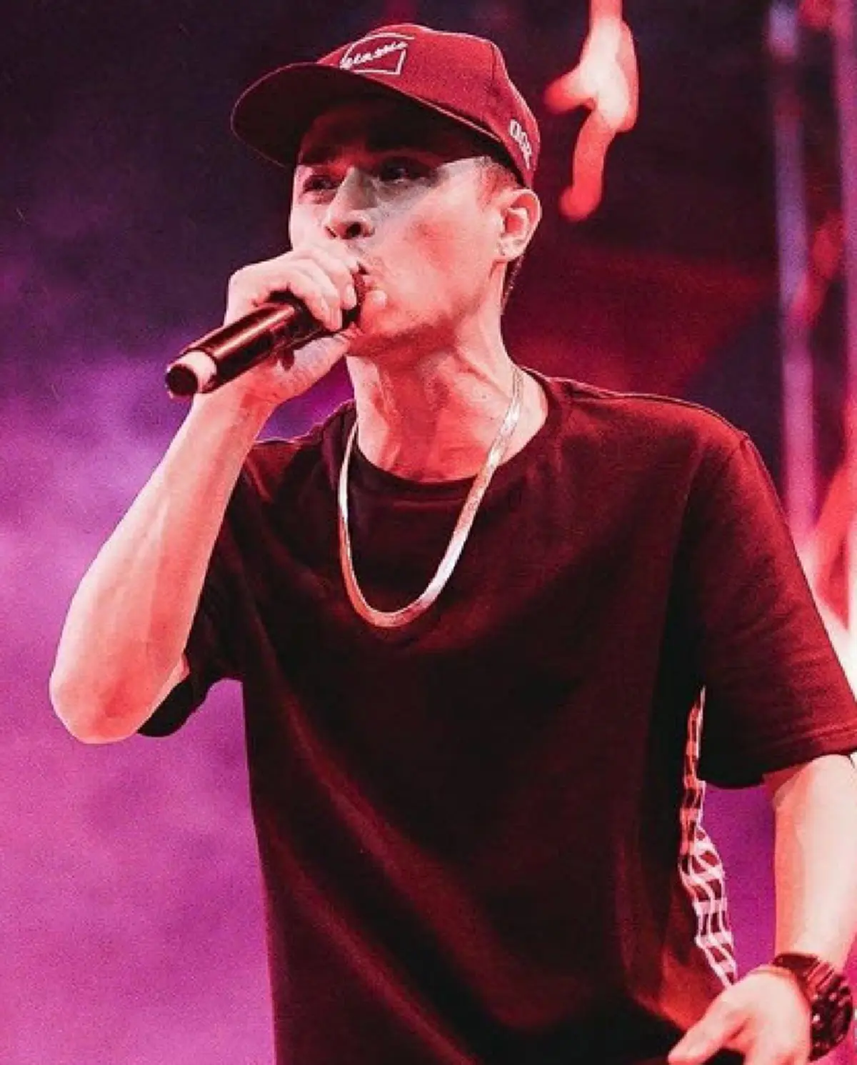 อุต๊ะ ว้ายกรี๊ด !! เปิดภาพปัจจุบัน " ยอดชาย " เจ้าของวลี " อ่ะฮึ้ย ยอดชายรับบ่ได้เล้ย " เปลี่ยนไปจนแทบไม่เชื่อสายตา! ไปทำอะไรมา!!?