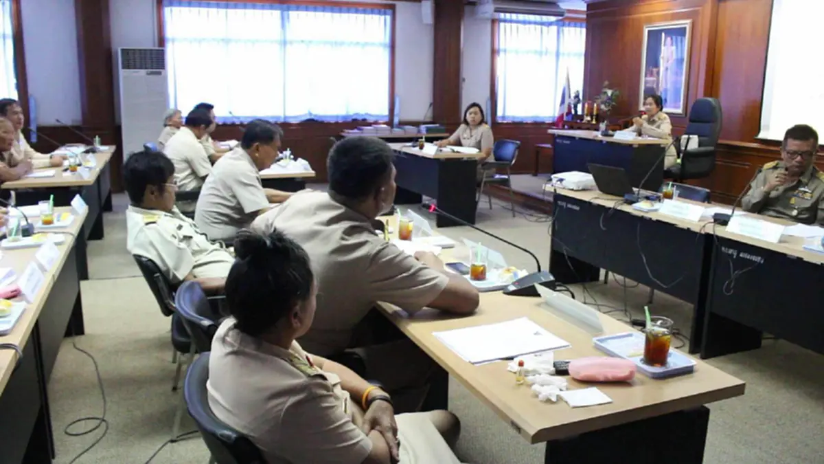 นักเรียน 40 กว่าชีวิต อนาคตดับวูบ หลังโรงเรียนไม่ผ่านเห็นชอบให้เปิดขยายการศึกษาระดับม.ต้น ร่ำไห้ขอความเป็นธรรมเหตุโดนลอยแพไม่มีที่เรียน!!