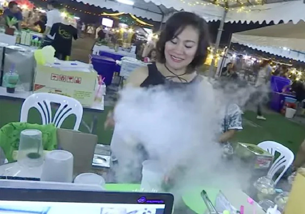 #สั่นสะเทือนทั้งวงการ!! เมื่อ  “10 ดารา” ชีวิตเปลี่ยนไป ยอมเปลี่ยนอาชีพ เพื่อความอยู่รอด ใครจะปังใคร ใครจะดับมาชมกัน !! (ชมภาพ)