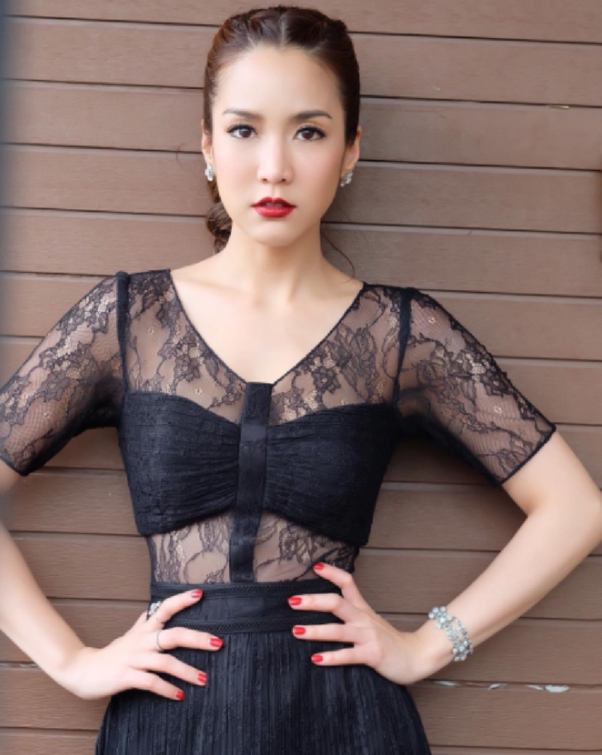 ทั้งวงการต้องตะลึง!!! ยอมบอกสักที"จั๊กจั่น"เผยชัดๆจากปาก เหตุไม่ยอมมีแฟนมา 10 ปี รู้แล้วถึงกับพูดไม่ออก เข้าใจหัวอกเธอจริงๆ!!!