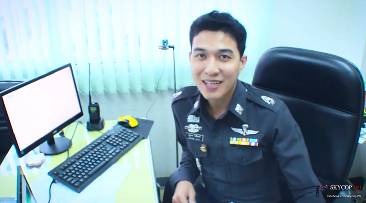 ใครมีบัตร ATM ต้องอ่าน!!! ตำรวจเตือนภัยใกล้ตัว คนที่ใช้บริการตู้เอทีเอ็มตามจุดต่างๆ ระวัง skimmer ขโมยข้อมูลมันง่ายกว่าที่เราคิด (คลิป)